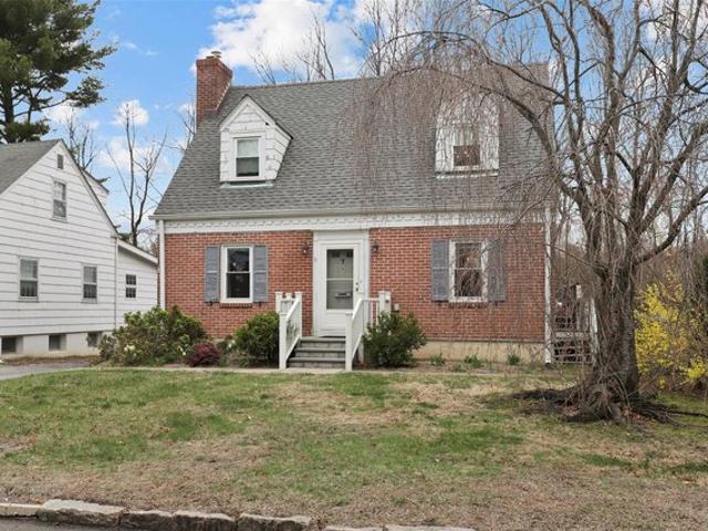 House for sale in Hartsdale, New York