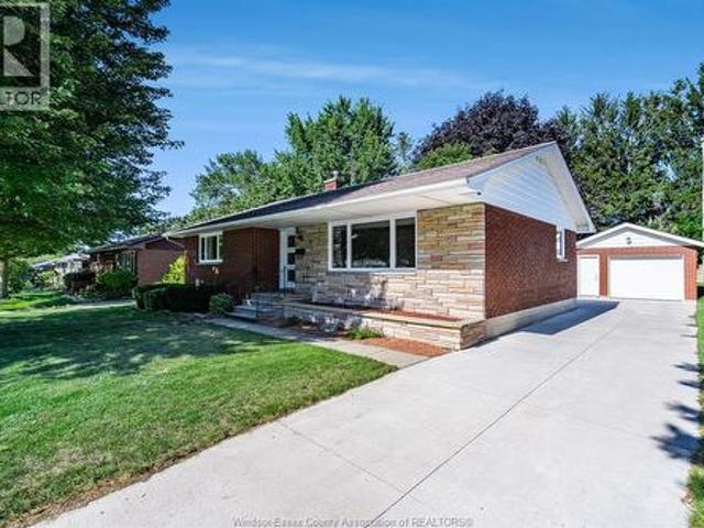 House for sale in Leamington, Ontario