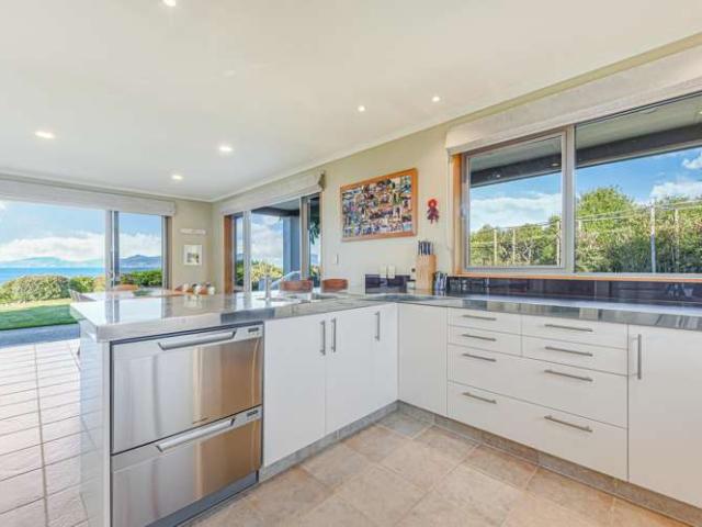 Property for sale in Mapua, Tasman