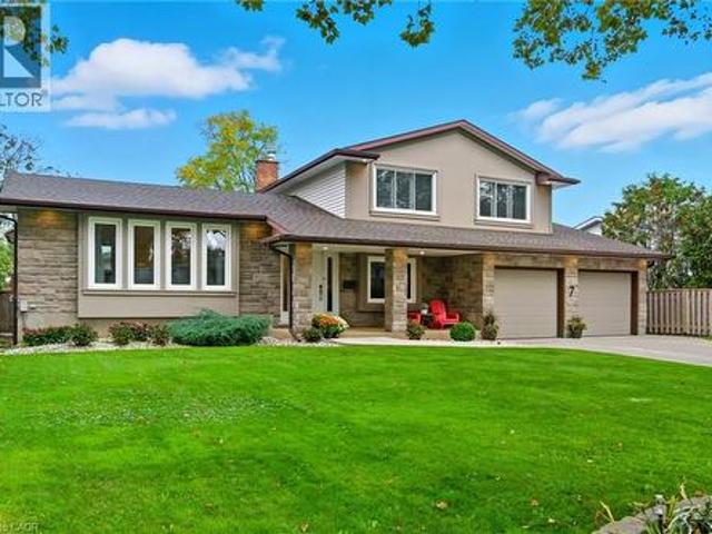House for sale in Niagara, Ontario