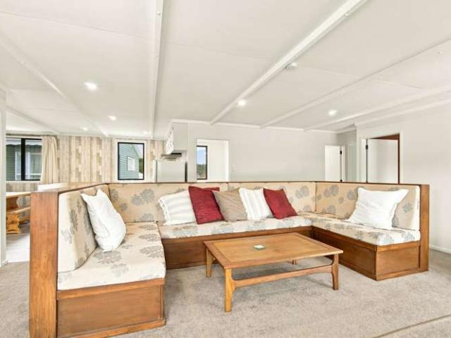 House for sale in Otakou