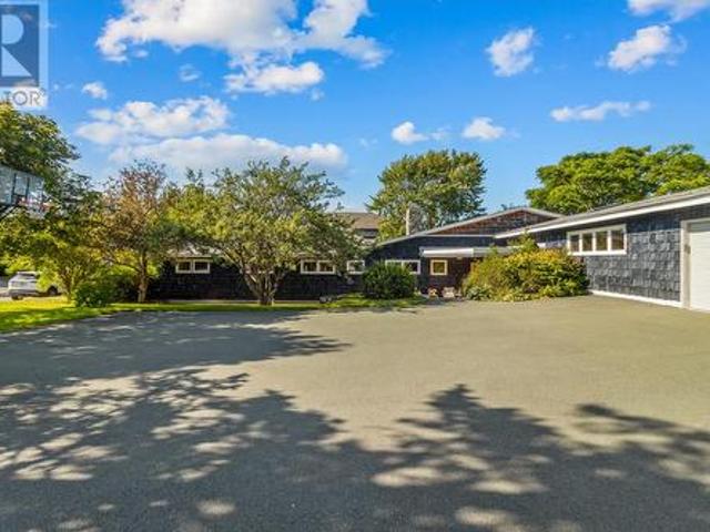 House for sale in Manuels, Newfoundland And Labrador