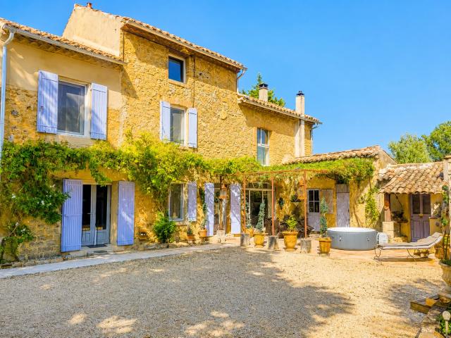 Ferme vente à Piolenc, Vaucluse