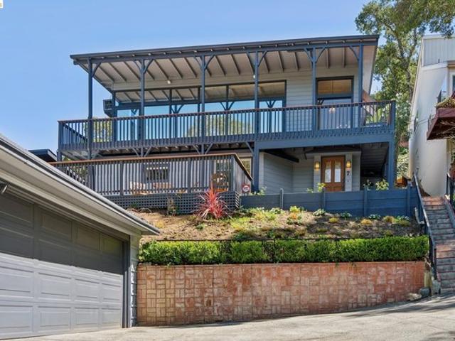 House for sale in Orinda, California