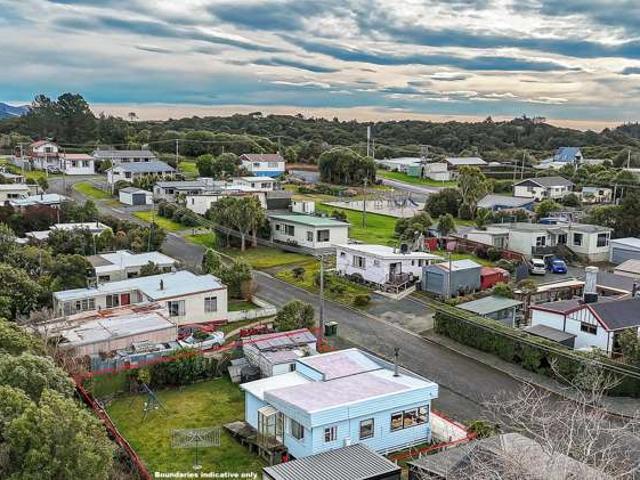 House for sale in Kākā Point, Clutha District