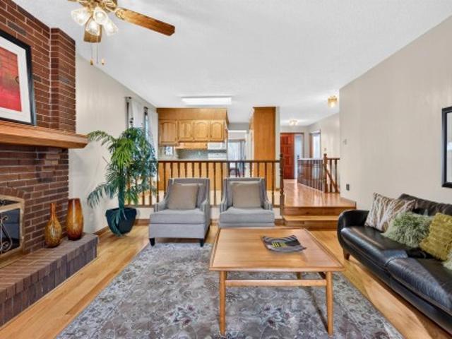House for sale in Lacombe Park, St. Albert