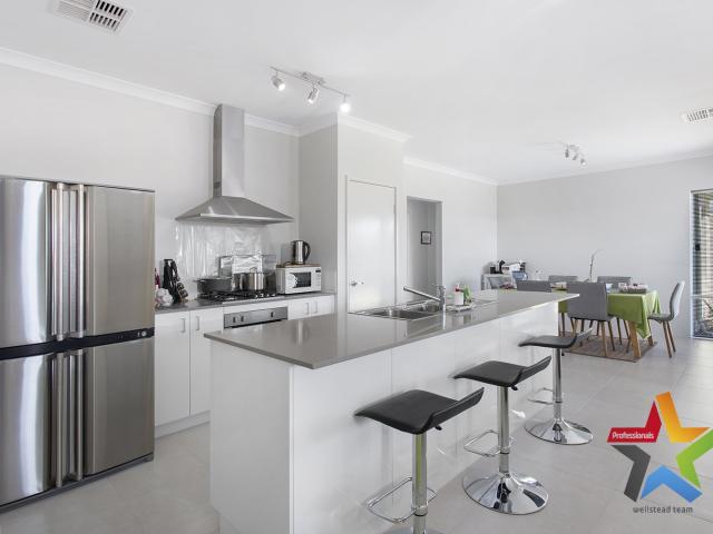 Apartment for rent in Aveley, Western Australia
