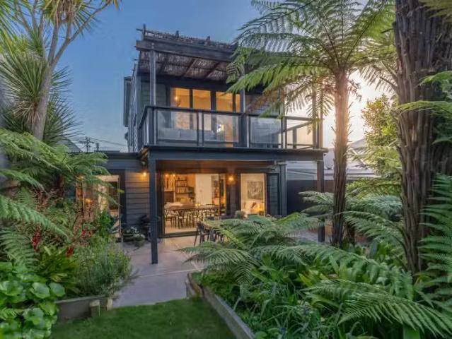 House for sale in Auckland, Oroua County