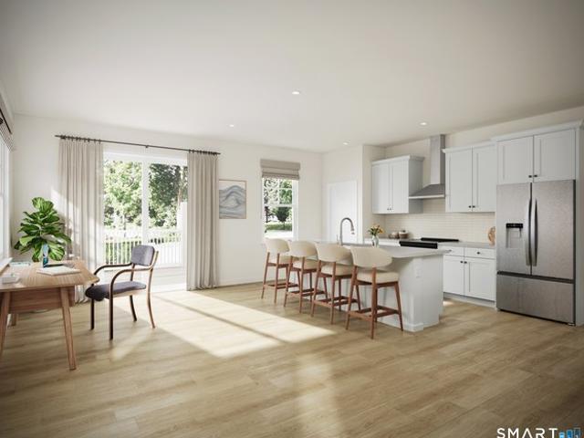 Townhouse for sale in Stonington, Southeastern Connecticut Planning Region