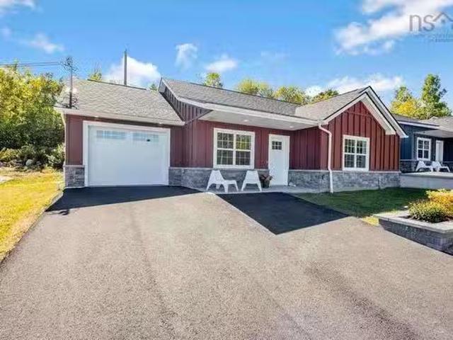 House for sale in Fox Point, Nova Scotia