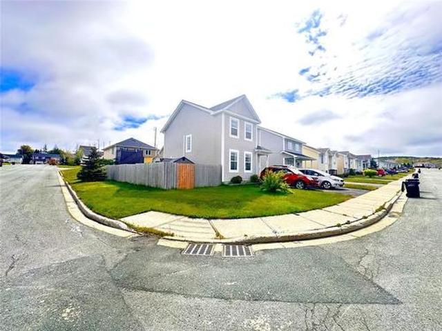 House for sale in Foxtrap, Newfoundland And Labrador