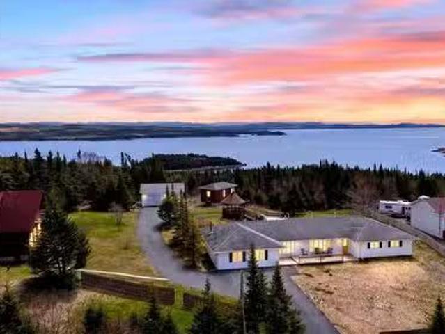 House for sale in Newfoundland And Labrador