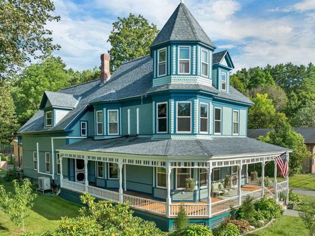 House for sale in New Hampshire