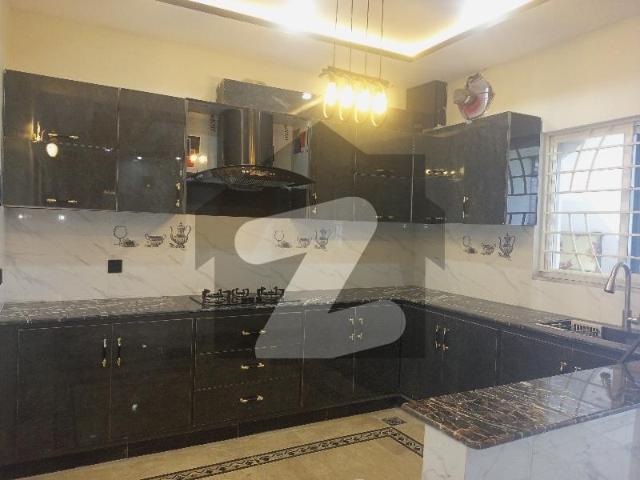 House for rent in آئ-11, اسلام آباد