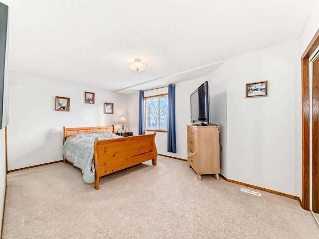 Townhouse for sale in Strathmore, Alberta