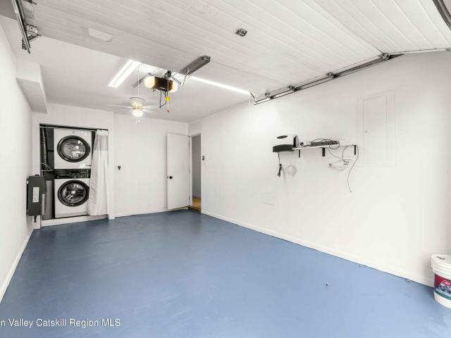 Townhouse for sale in Catskill, New York