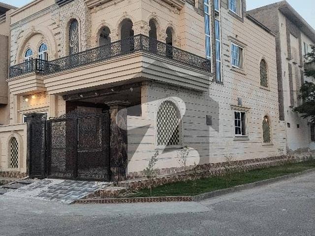 House for sale in Faisalabad, Islamabad Capital Territory