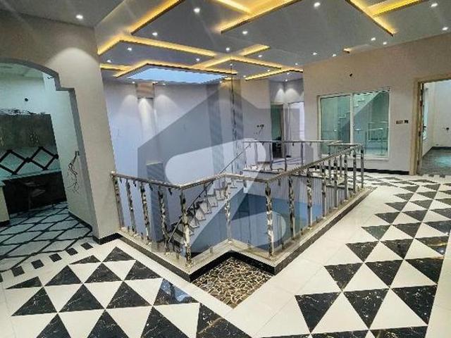 House for sale in Faisalabad, Islamabad Capital Territory