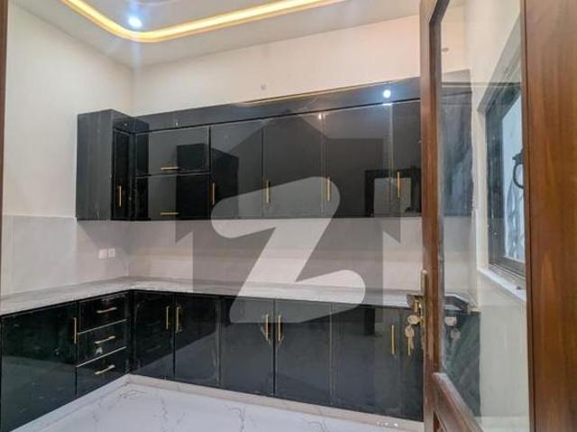 House for sale in Faisalabad, Islamabad Capital Territory