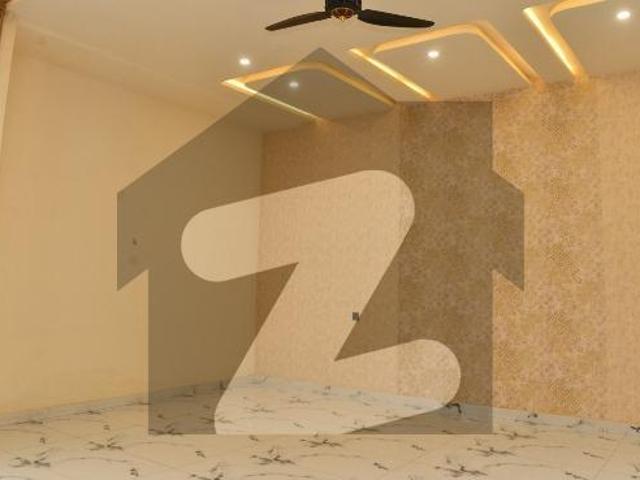 House for sale in Faisalabad, Islamabad Capital Territory