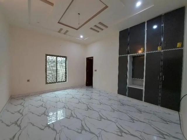House for sale in Faisalabad, Islamabad Capital Territory
