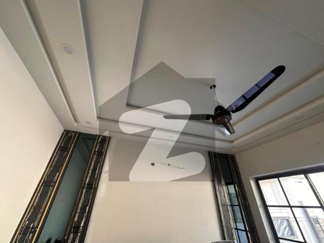 House for sale in تحصیل فیصل آباد شہر, فیصل آباد ڈویژن