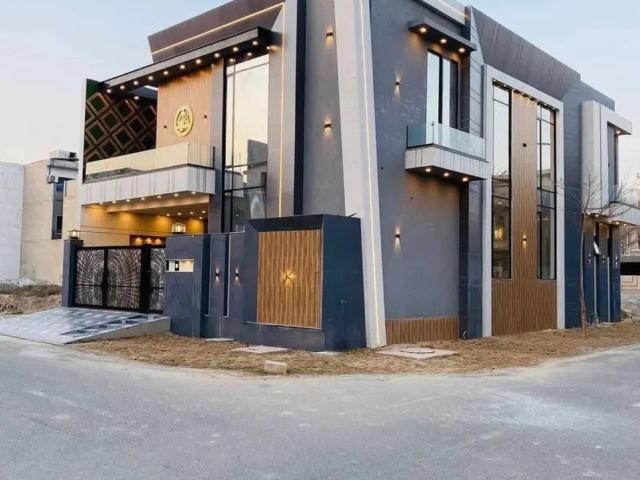 House for sale in Faisalabad, Islamabad Capital Territory