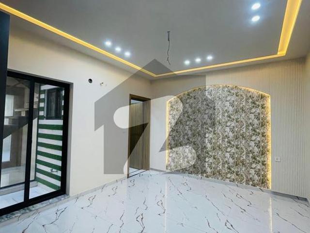 House for sale in Faisalabad, Islamabad Capital Territory