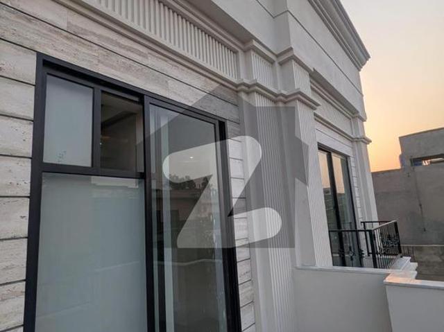 House for sale in Faisalabad, Islamabad Capital Territory