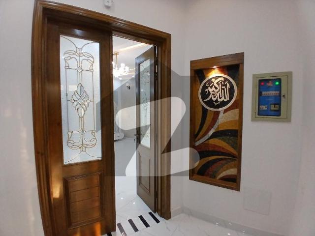 House for sale in Faisalabad, Islamabad Capital Territory