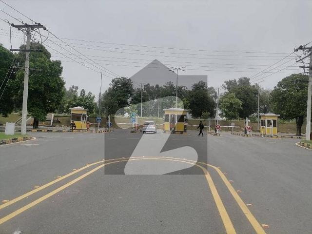 Building for sale in Faisalabad, Islamabad Capital Territory