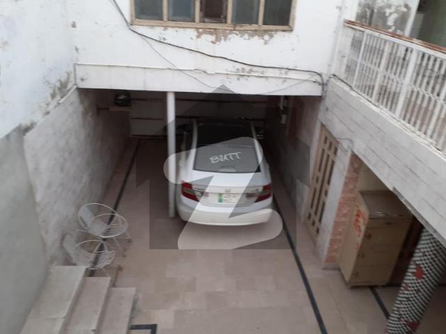 House for sale in Faisalabad, Islamabad Capital Territory