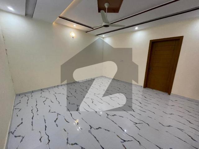 House for sale in Gujrat, Islamabad Capital Territory