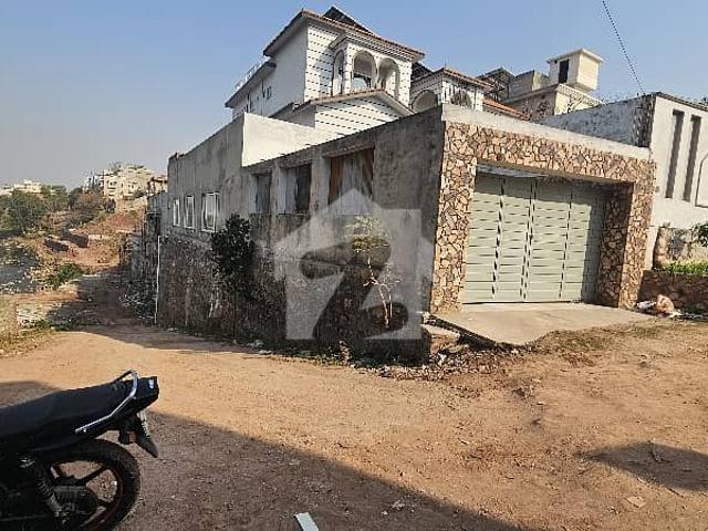 Property for sale in Islamabad