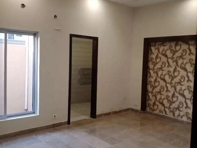 House for sale in جہلم چھاؤنی, جہلم