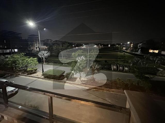 House for sale in Faisalabad, Islamabad Capital Territory