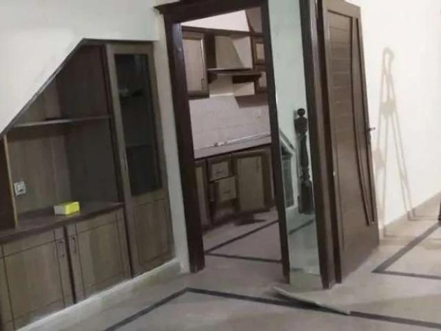 Commercial for rent in لاہور, لاہور ڈویژن
