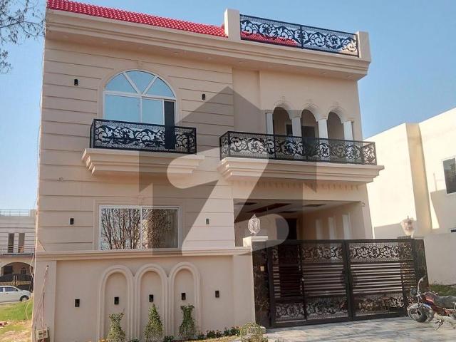 House for sale in Jhelum