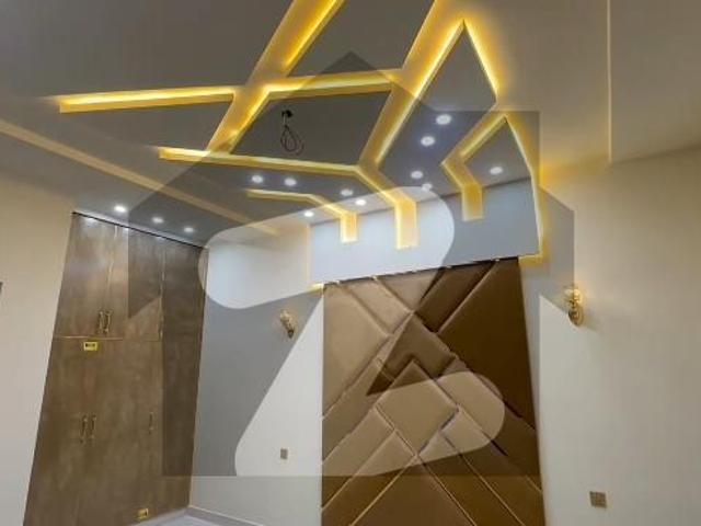 House for sale in Faisalabad, Islamabad Capital Territory