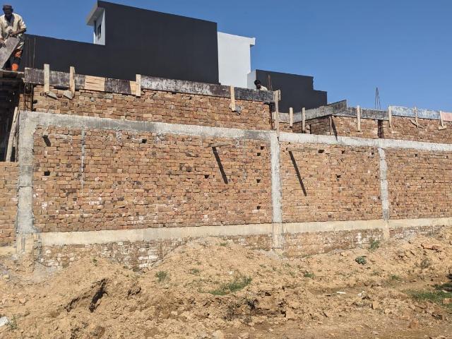 House for sale in F-17