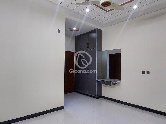 House for sale in Zone 5