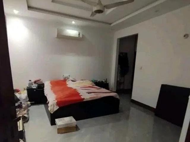 House for sale in Faisalabad, Islamabad Capital Territory