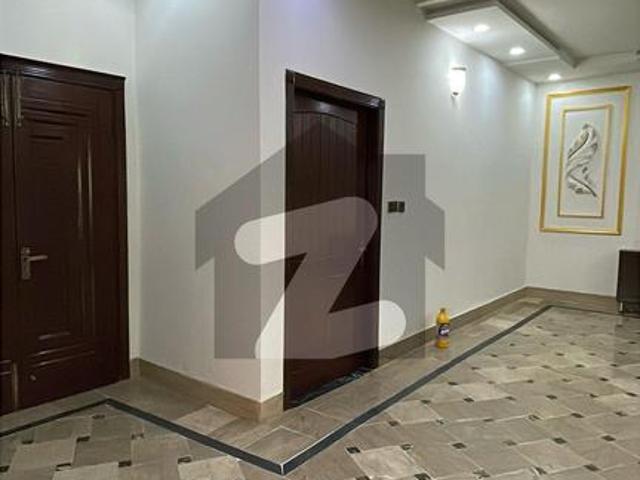 House for sale in Faisalabad, Islamabad Capital Territory