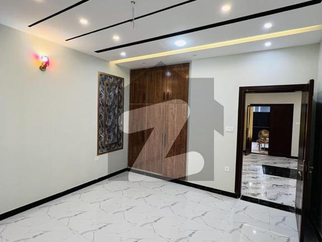 House for sale in Peshawar, North West Frontier Province