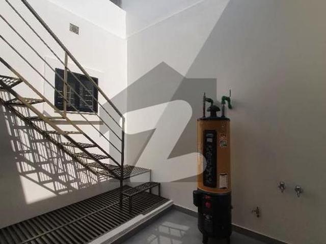 House for sale in Gujrat, Islamabad Capital Territory