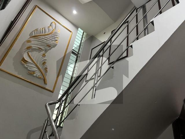 House for sale in Faisalabad, Islamabad Capital Territory