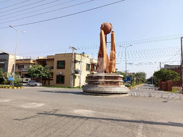 Property for sale in Faisalabad, Islamabad Capital Territory