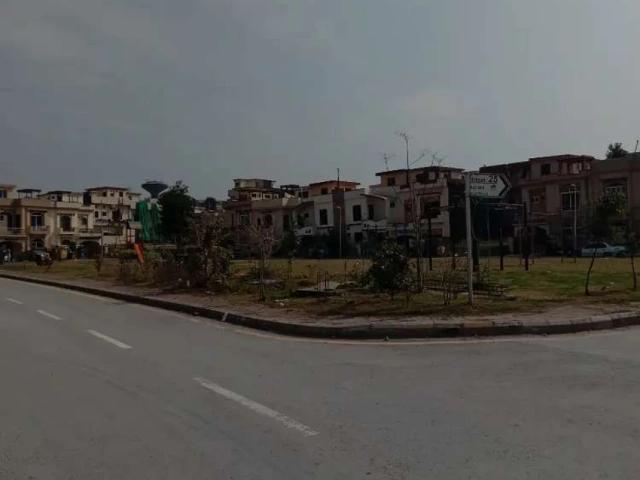 Land for sale in Rawalpindi, Islamabad Capital Territory