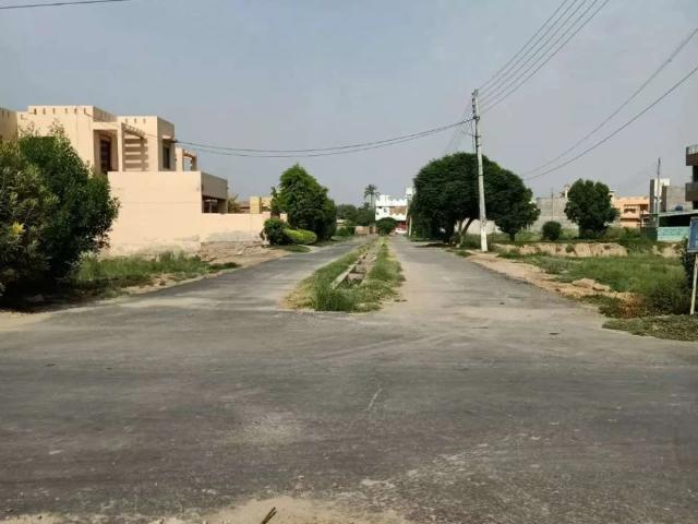 Land for sale in Multan, Islamabad Capital Territory