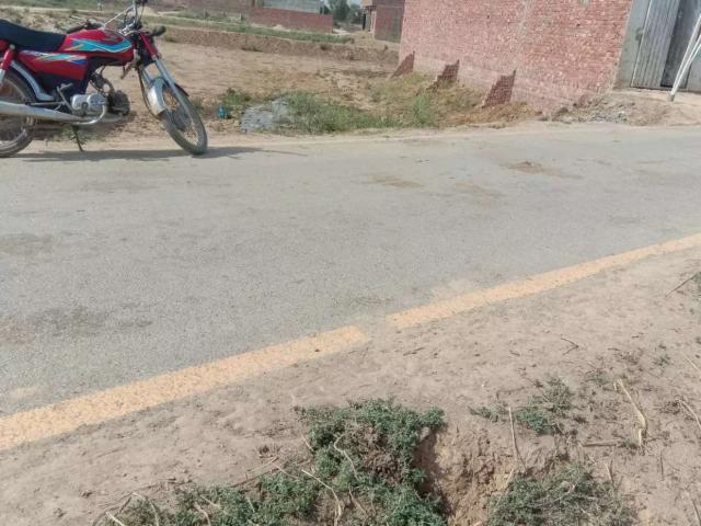 Land for sale in گجو متہ, لاہور ڈویژن